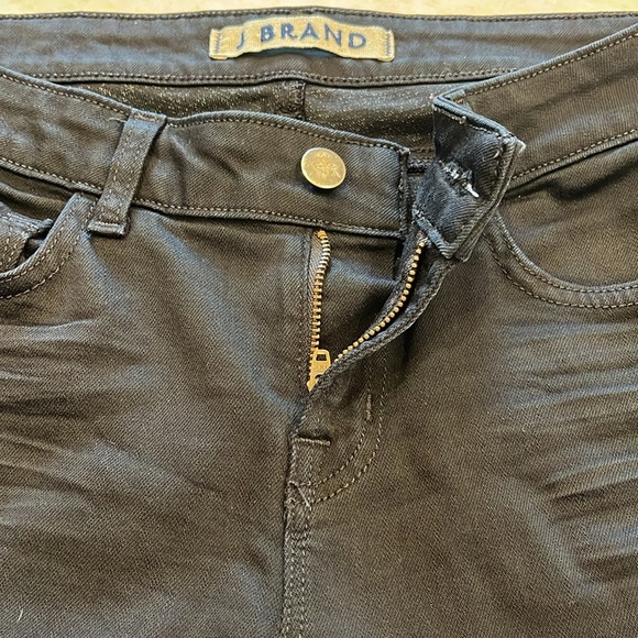 J Brand Curvy Fit Cigarette Leg Jeans (Distressed) | Shadow Black | 29 Waist‎ - Picture 4 of 14
